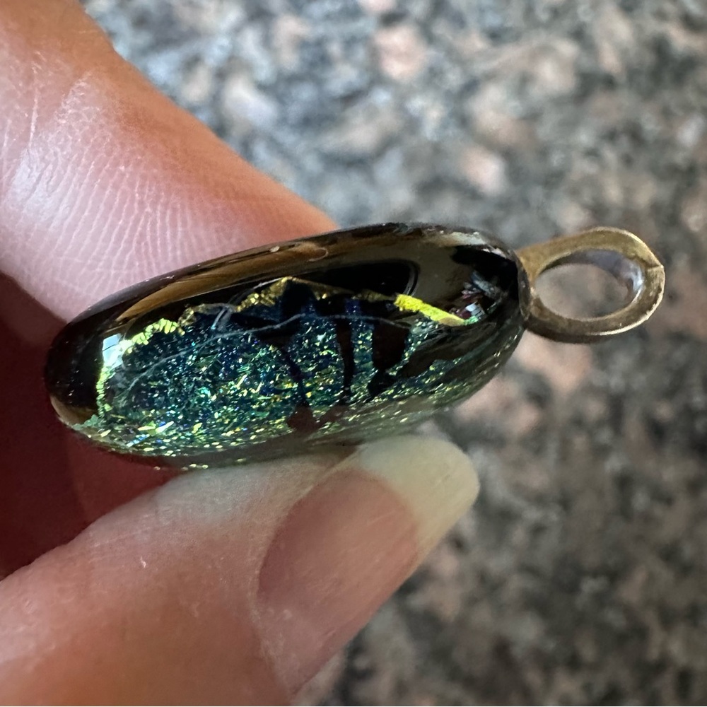 Dichroic Glass Vintage Tree of Life Handmade Pendant - Picture 5 of 5